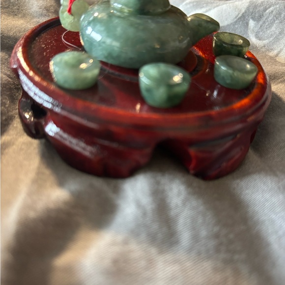 Jade Green Teapot Figurine on Wooden Base - Picture 3 of 16